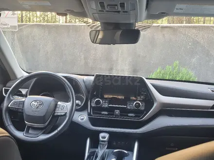 Toyota Highlander 2022 года за 25 200 000 тг. в Алматы – фото 7
