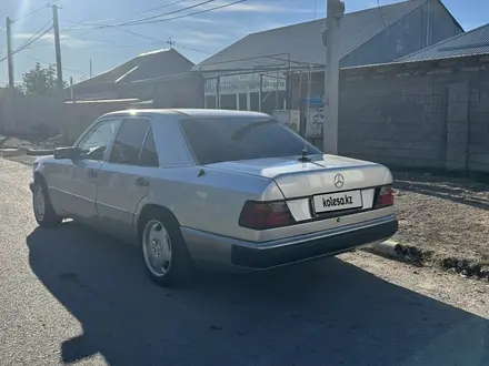 Mercedes-Benz E 230 1992 года за 2 500 000 тг. в Шымкент – фото 4