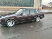 BMW 525 1992 годаfor1 350 000 тг. в Тараз