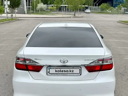 Toyota Camry 2014 года за 9 800 000 тг. в Алматы – фото 4