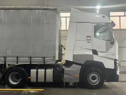 Renault  T-Series 2019 года за 33 500 000 тг. в Алматы – фото 4