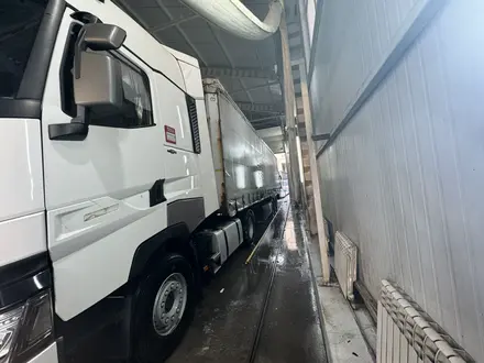 Renault  T-Series 2019 года за 33 500 000 тг. в Алматы – фото 6