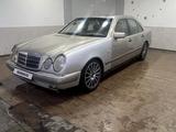 Mercedes-Benz E 230 1996 годаүшін1 000 000 тг. в Астана – фото 3