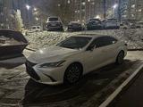 Lexus ES 300h 2022 годаүшін24 500 000 тг. в Алматы – фото 2