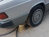 Mercedes-Benz 190 1989 года за 800 008 тг. в Кызылорда – фото 2