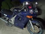 Kawasaki  ZZR 400 1999 годаfor850 000 тг. в Шу