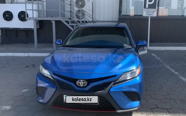 Toyota Camry 2019 годаfor9 300 000 тг. в Караганда