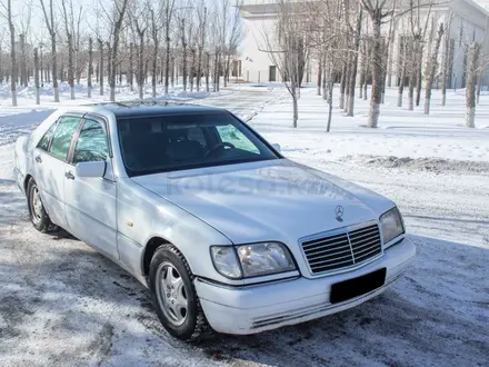 Mercedes-Benz S 320 1998 года за 3 300 000 тг. в Астана