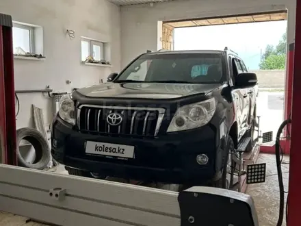 Toyota Land Cruiser Prado 2013 года за 20 000 000 тг. в Актау – фото 11