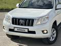 Toyota Land Cruiser Prado 2013 года за 15 300 000 тг. в Актобе – фото 3