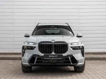 BMW X7 XDrive 40i 2026 года за 79 958 319 тг. в Астана – фото 2