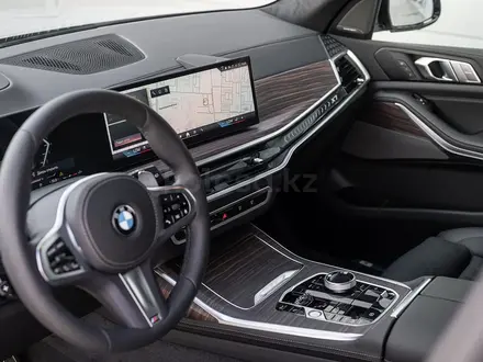 BMW X7 XDrive 40i 2026 года за 79 958 319 тг. в Астана – фото 4