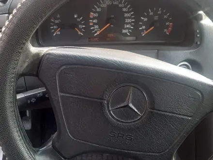 Mercedes-Benz E 280 1997 года за 2 300 000 тг. в Шамалган – фото 12