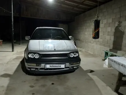 Volkswagen Golf 1993 года за 1 500 000 тг. в Кордай – фото 2