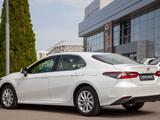 Toyota Camry Prestige 2023 года за 14 900 000 тг. в Алматы – фото 3
