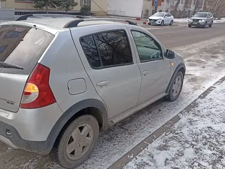 Renault Sandero Stepway 2013 года за 3 700 000 тг. в Караганда – фото 2