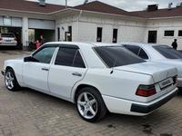 Mercedes-Benz E 230 1991 годаfor2 100 000 тг. в Алматы