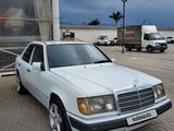 Mercedes-Benz E 230 1991 года за 2 100 000 тг. в Алматы – фото 3