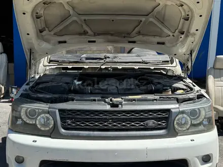 Авто разбор запчасти Полный Морда авкат Range Rover Sport в Алматы – фото 2