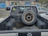 Nissan NP300 2011 года за 4 500 000 тг. в Тараз – фото 4