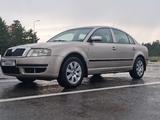Skoda Superb 2003 года за 1 900 000 тг. в Астана