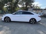 Hyundai Elantra 2023 годаүшін9 500 000 тг. в Усть-Каменогорск – фото 3