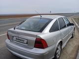 Opel Vectra 2001 года за 2 000 000 тг. в Атырау – фото 2