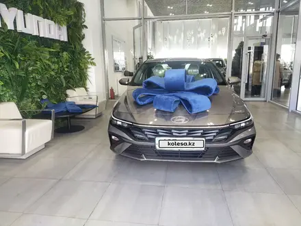 Hyundai Elantra 2023 года за 10 500 000 тг. в Астана – фото 3