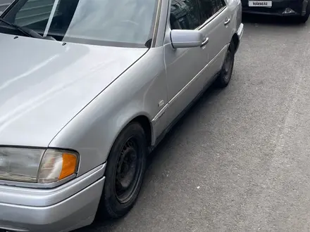 Mercedes-Benz C 180 1996 года за 1 100 000 тг. в Астана – фото 6