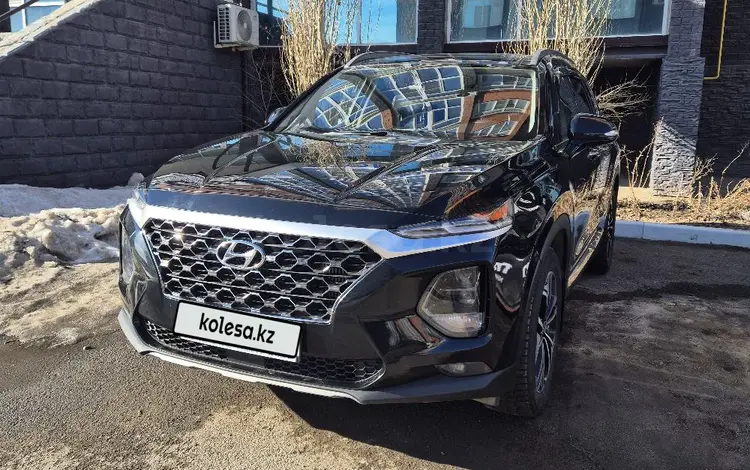 Hyundai Santa Fe 2020 года за 12 000 000 тг. в Актобе