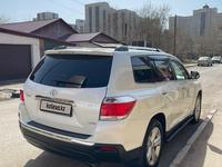 Toyota Highlander 2012 года за 13 500 000 тг. в Астана