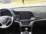 Hyundai Avante 2017 года за 5 000 000 тг. в Астана – фото 2