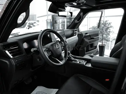 Lexus GX 550 Executive 2026 года за 54 890 000 тг. в Актау – фото 20