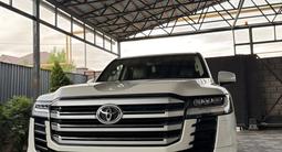 Toyota Land Cruiser 2022 года за 43 500 000 тг. в Алматы