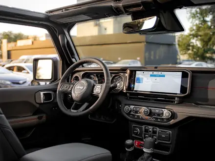 Jeep Wrangler Rubicon X 2026 года за 47 500 000 тг. в Алматы – фото 40