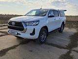 Toyota Hilux 2021 года за 15 800 000 тг. в Аксай