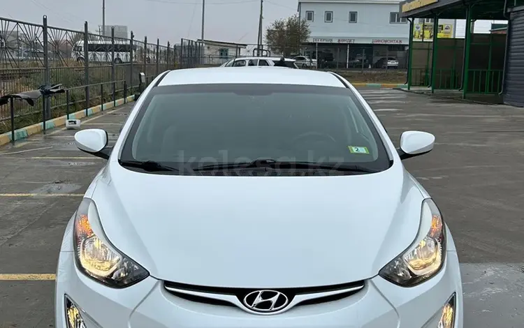 Hyundai Elantra 2015 года за 4 400 000 тг. в Атырау