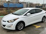 Hyundai Elantra 2015 года за 4 400 000 тг. в Атырау – фото 2