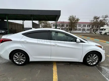 Hyundai Elantra 2015 года за 4 400 000 тг. в Атырау – фото 8