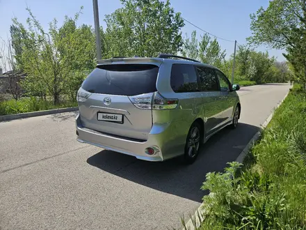 Toyota Sienna 2019 года за 16 500 000 тг. в Алматы – фото 6