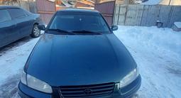 Toyota Camry 1998 годаfor3 300 000 тг. в Алматы