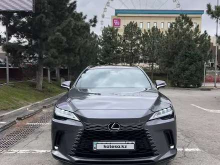 Lexus RX 350 2023 года за 40 000 000 тг. в Алматы – фото 6