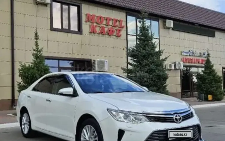 Toyota Camry 2015 года за 10 000 000 тг. в Уральск
