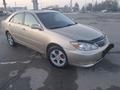 Toyota Camry 2002 года за 4 500 000 тг. в Алматы – фото 2