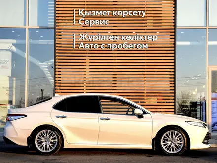 Toyota Camry 2018 года за 14 300 000 тг. в Кызылорда – фото 17