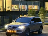 Volkswagen Touareg 2006 года за 4 900 000 тг. в Алматы