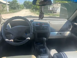 Mitsubishi Montero Sport