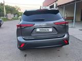 Toyota Highlander 2020 года за 16 000 000 тг. в Усть-Каменогорск – фото 5