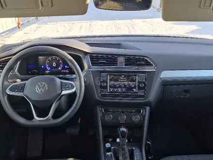 Volkswagen Tiguan 2022 года за 17 000 000 тг. в Астана – фото 13