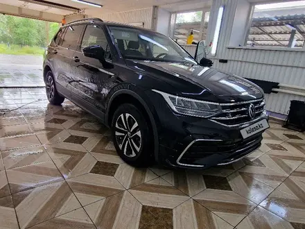 Volkswagen Tiguan 2022 года за 13 500 000 тг. в Астана – фото 19